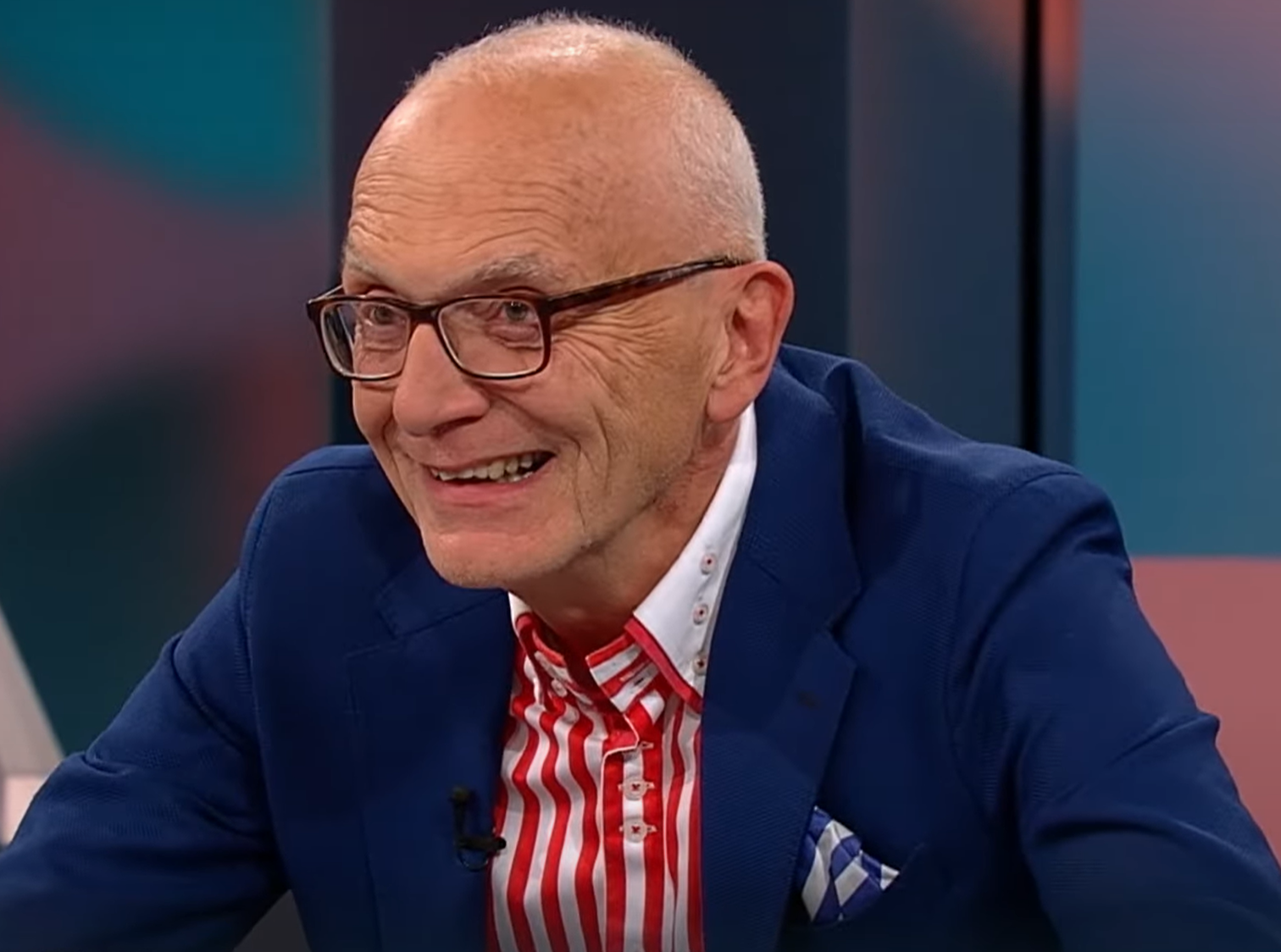 Josef Rick bei einem Fernsehinterview über Immobilieninvestitionen und Steuerpolitik.